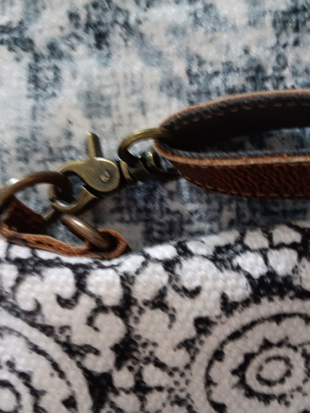 Myra Handbag Excellent Condtion Used. - Picture 4 of 11